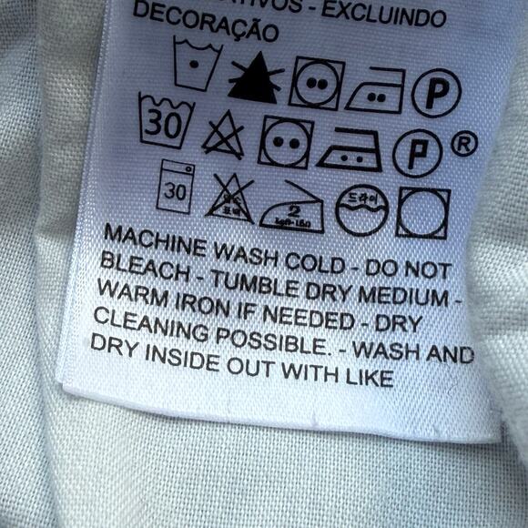 LEVIS Premium Ribcage Shorts Size 30 Big E Super High Rise Classic With Raw Hem - Picture 11 of 12